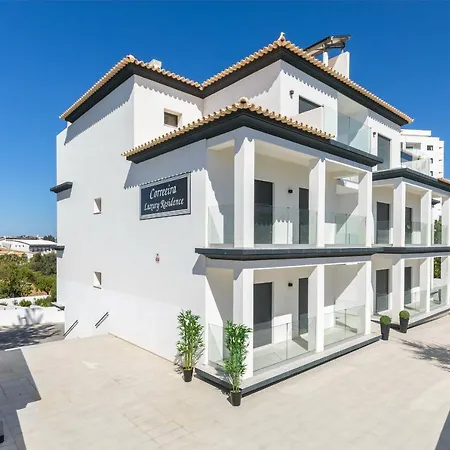 Correeira Luxury Residence T2 D - Albufeira, Pools, Wifi, Bbq, Beach Apartment *