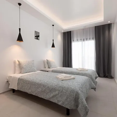 Correeira Luxury Residence T2 D - Albufeira, Pools, Wifi, Bbq, Beach Apartment Albufeira